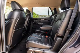 Honda Pilot 2024 EX-L 4 puertas SUV con Sillas Capitanas Traseras