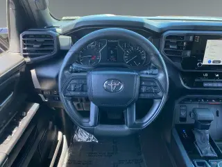 Toyota Tundra 2025 4x4 SR5 4 puertas CrewMax Cab Pickup SB
