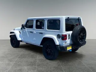 Jeep Wrangler 2024 4x4 Sahara 4xe 4 puertas SUV