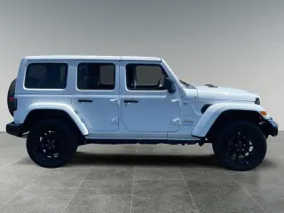 Jeep Wrangler 2024 4x4 Sahara 4xe 4 puertas SUV