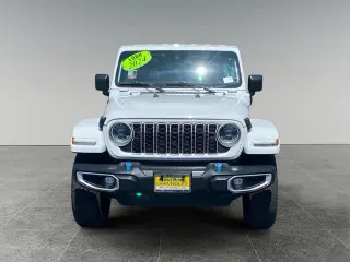 Jeep Wrangler 2024 4x4 Sahara 4xe 4 puertas SUV