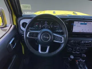Jeep Wrangler 2024 4x4 Sahara 4xe 4 puertas SUV
