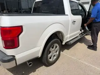 Ford F-150 2019 4x2 XL 4 puertas SuperCrew 5.5 pies caja corta