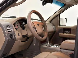 Ford F-150 2007 Lariat 4 puertas SuperCrew 4x4 Styleside 5.5 pies. SB
