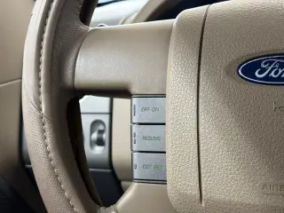 Ford F-150 2007 Lariat 4 puertas SuperCrew 4x4 Styleside 5.5 pies. SB