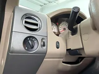Ford F-150 2007 Lariat 4 puertas SuperCrew 4x4 Styleside 5.5 pies. SB