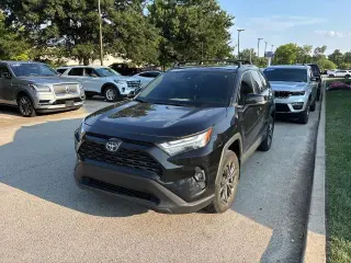 Toyota RAV4 Híbrido 2024 AWD XLE Premium 4 puertas SUV