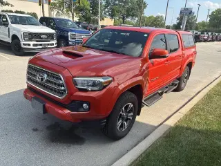 Toyota Tacoma 2017 4x4 TRD Pro 4 puertas Cabina Doble 5.0 pies SB 6A