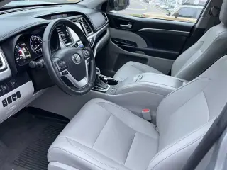 Toyota Highlander 2017 AWD Limited 4 puertas SUV