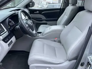 Toyota Highlander 2017 AWD Limited 4 puertas SUV