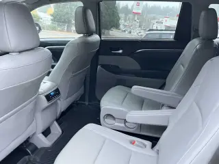 Toyota Highlander 2017 AWD Limited 4 puertas SUV