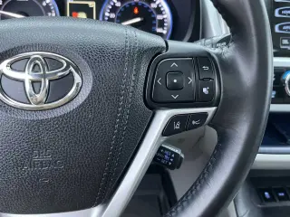 Toyota Highlander 2017 AWD Limited 4 puertas SUV
