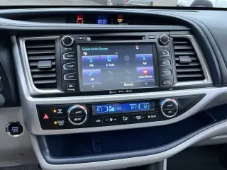 Toyota Highlander 2017 AWD Limited 4 puertas SUV