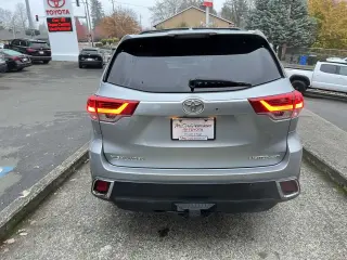 Toyota Highlander 2017 AWD Limited 4 puertas SUV