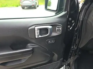 Jeep Wrangler 2020 4x4 Sport 2 puertas SUV