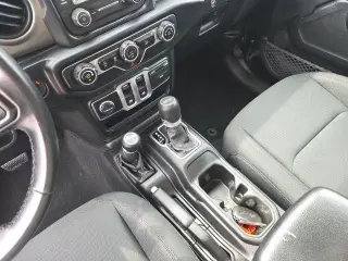 Jeep Wrangler 2020 4x4 Sport 2 puertas SUV