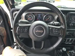 Jeep Wrangler 2020 4x4 Sport 2 puertas SUV