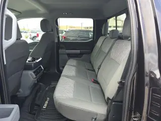 Ford F-150 2023 4x4 XLT 4 puertas SuperCrew 5.5 pies. Caja corta