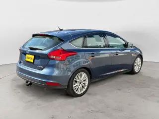 Ford Focus 2018 Titanium 5 puertas Hatchback