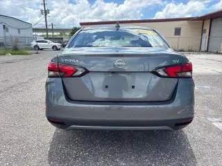 Nissan Versa 2024 SV 4 puertas Sedan