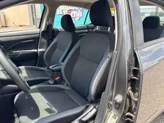 Nissan Versa 2024 SV 4 puertas Sedan