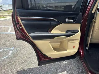 Toyota Highlander 2015 Limited 4 puertas SUV