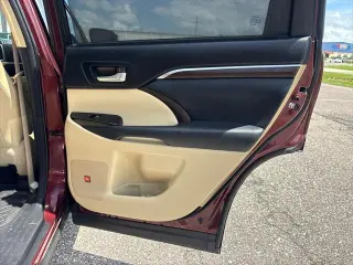 Toyota Highlander 2015 Limited 4 puertas SUV