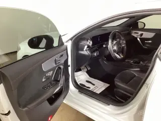 Mercedes-Benz CLA 2022 CLA 250 4 puertas Cupé