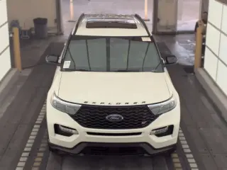 Ford Explorer 2023 AWD ST 4 puertas SUV