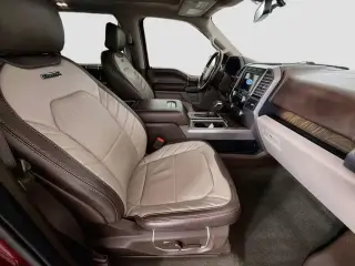 Ford F-150 2019 4x4 Limited 4 puertas SuperCrew 5.5 pies. SB