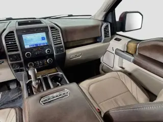 Ford F-150 2019 4x4 Limited 4 puertas SuperCrew 5.5 pies. SB