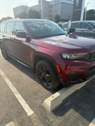 Jeep Grand Cherokee L 2023 4x4 Laredo 4 puertas SUV