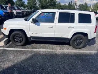 Jeep Patriot 2016 Sport Edición 75 Aniversario 4 puertas SUV