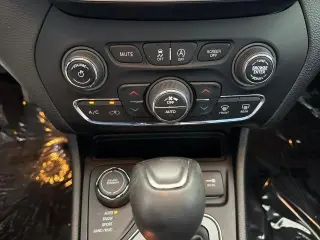 Jeep Cherokee 2021 4x4 Limited 4 puertas SUV