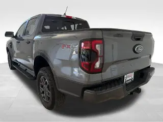 Ford Ranger 2024 4x4 XLT 4 puertas SuperCrew 5.0 pies SB
