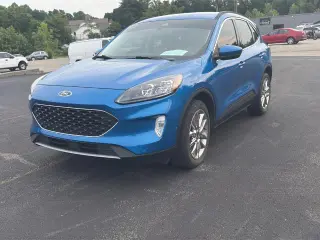 Ford Escape 2021 AWD Titanium 4 puertas SUV