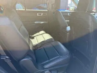 Ford Explorer 2023 AWD XLT 4 puertas SUV