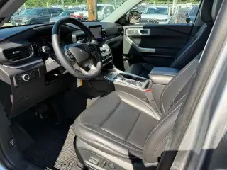 Ford Explorer 2023 AWD XLT 4 puertas SUV