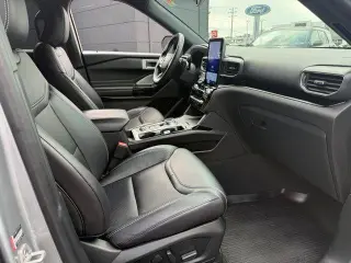 Ford Explorer 2023 AWD ST 4 puertas SUV