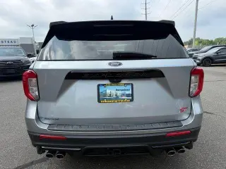 Ford Explorer 2023 AWD ST 4 puertas SUV