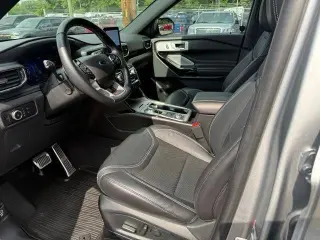 Ford Explorer 2023 AWD ST 4 puertas SUV