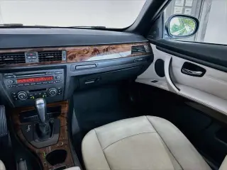 Serie 3 BMW 2011 328i 2 puertas Convertible