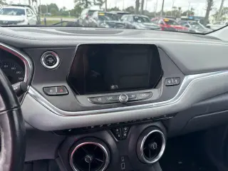 Chevrolet Blazer 2020 LT 4 puertas SUV con 3LT