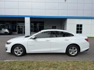 Chevrolet Malibu 2024 LS 4 puertas Sedan