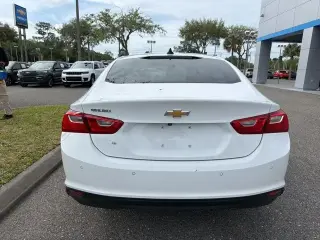 Chevrolet Malibu 2024 LS 4 puertas Sedan
