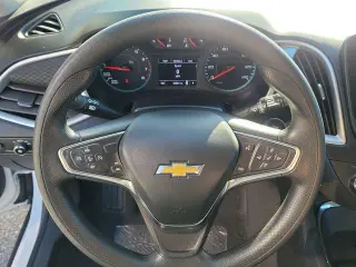 Chevrolet Malibu 2023 LT 4 puertas Sedán con paquete 1LT