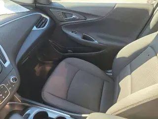 Chevrolet Malibu 2023 LT 4 puertas Sedán con paquete 1LT