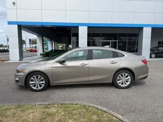 Chevrolet Malibu 2024 LT 4 puertas Sedán con 1LT