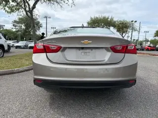 Chevrolet Malibu 2024 LT 4 puertas Sedán con 1LT