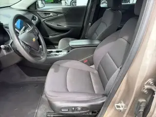 Chevrolet Malibu 2024 LT 4 puertas Sedán con 1LT